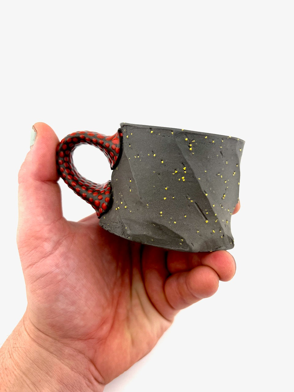 MUG 27