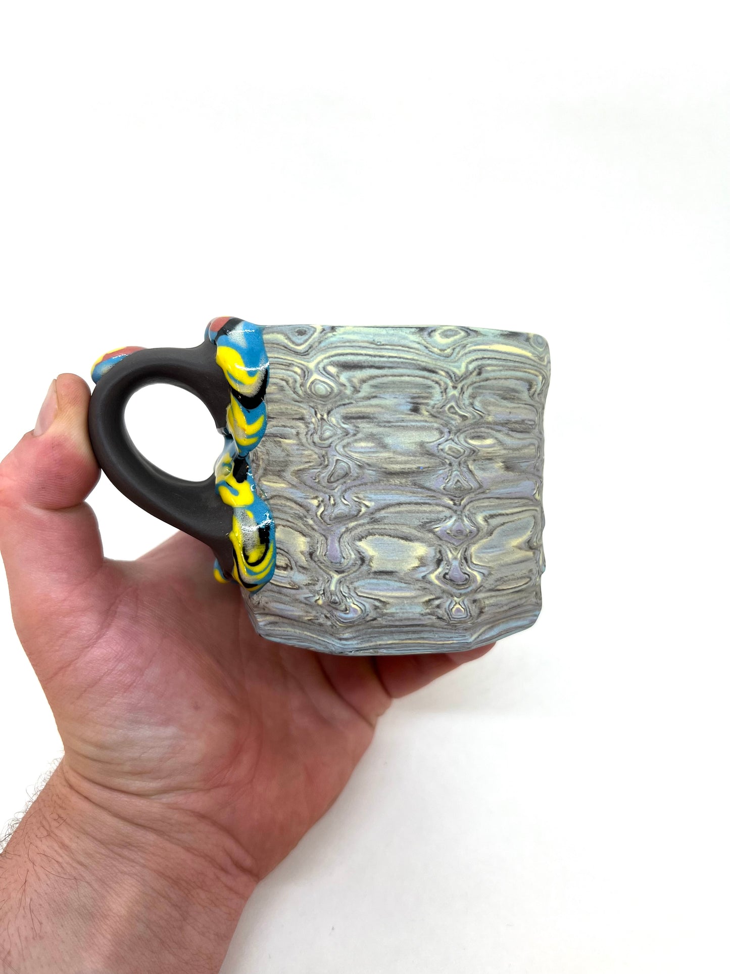 MUG 34