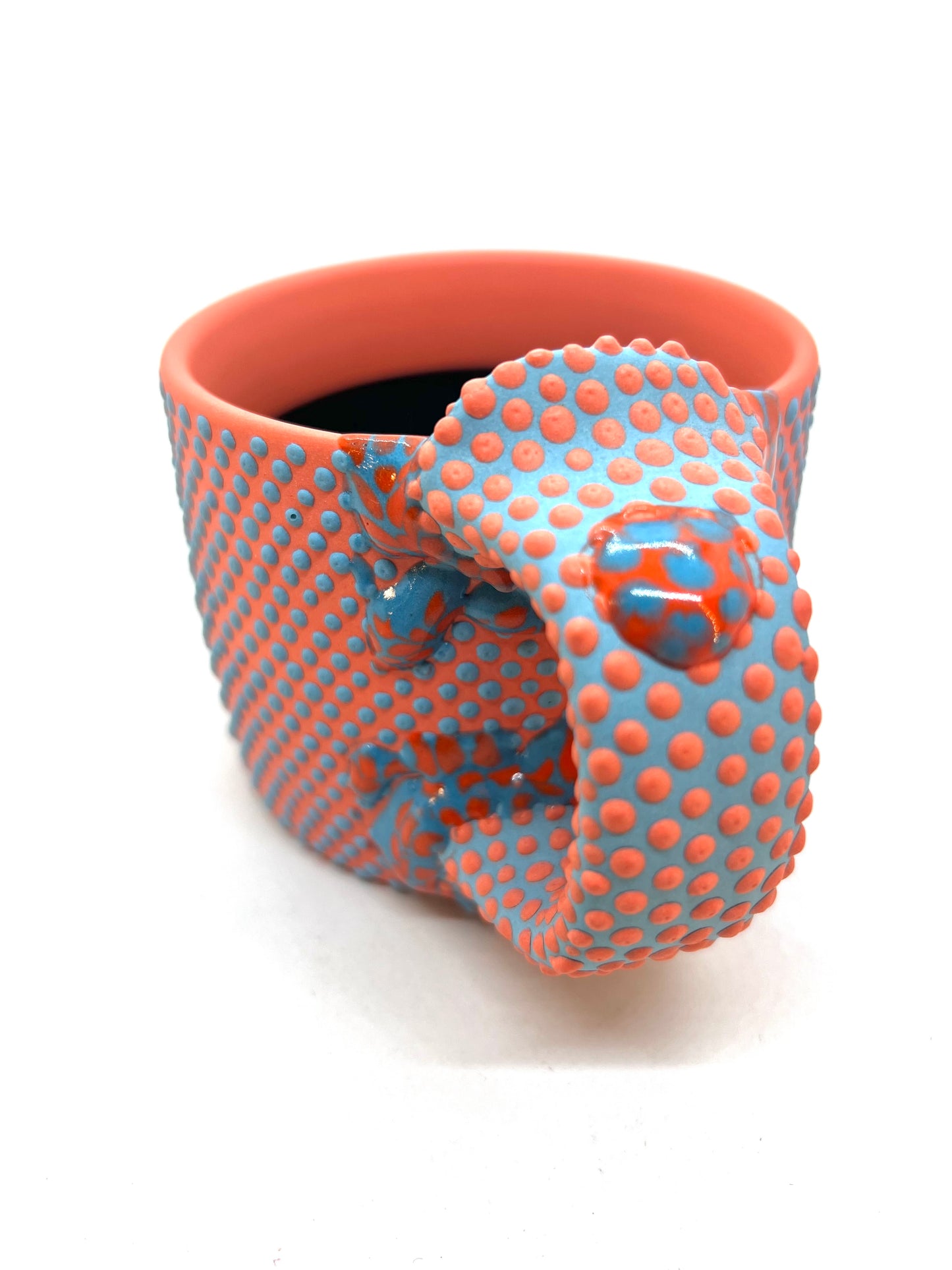 MUG 01