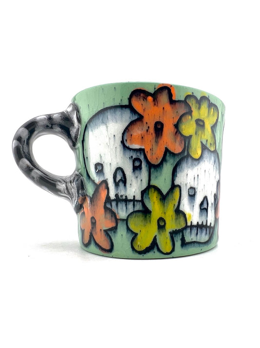 MUG 06