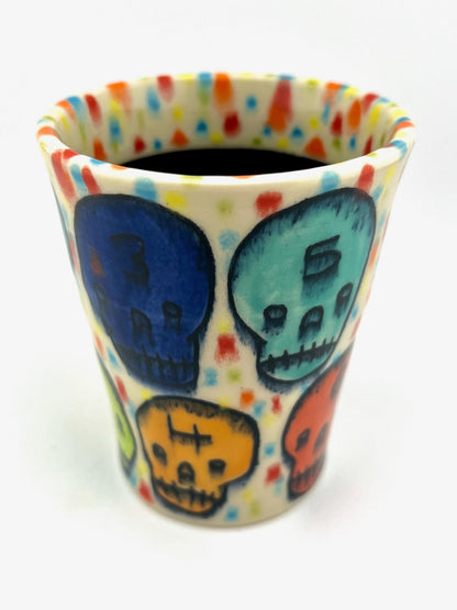 MUG 16