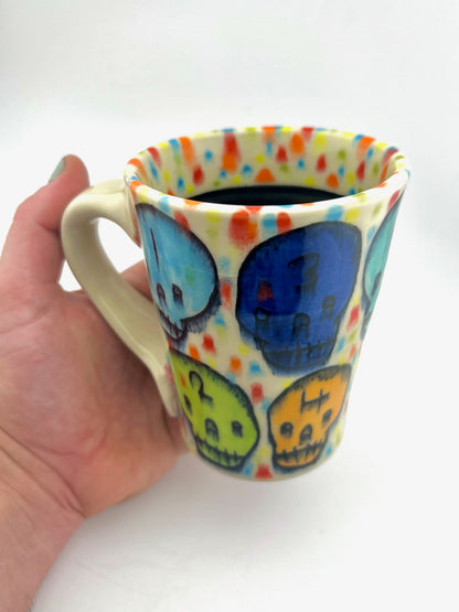MUG 16