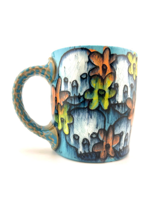 MUG 04