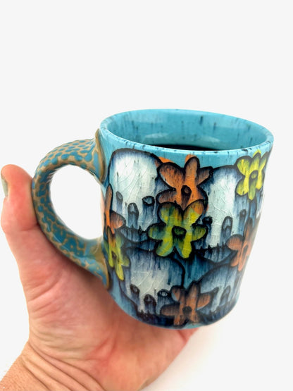 MUG 04