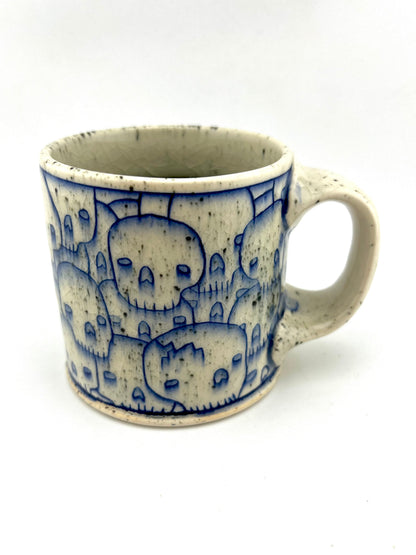 MUG 37