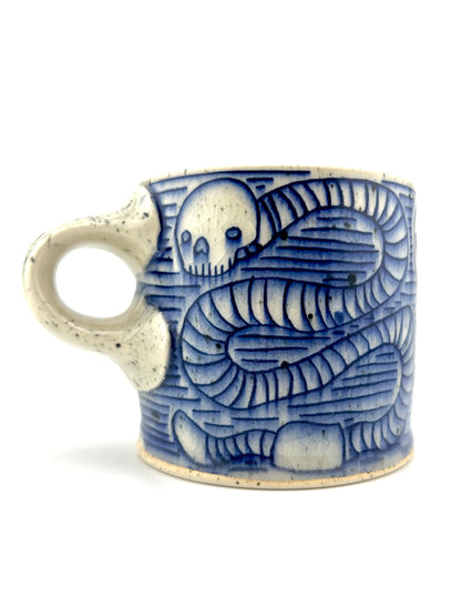 MUG 38