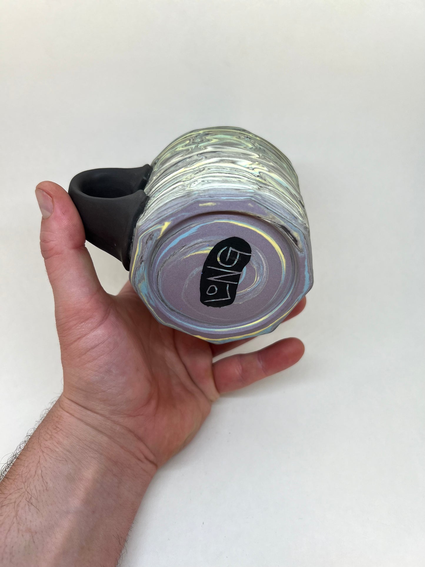 MUG 31