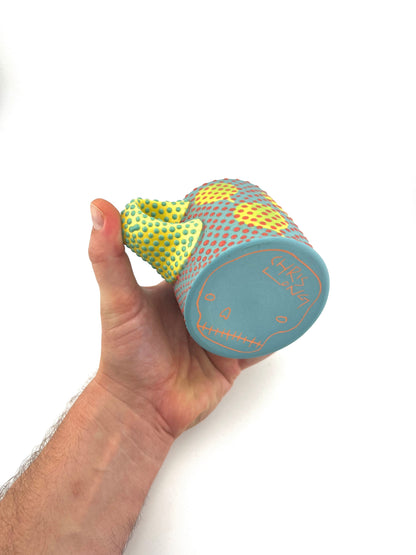 MUG 12