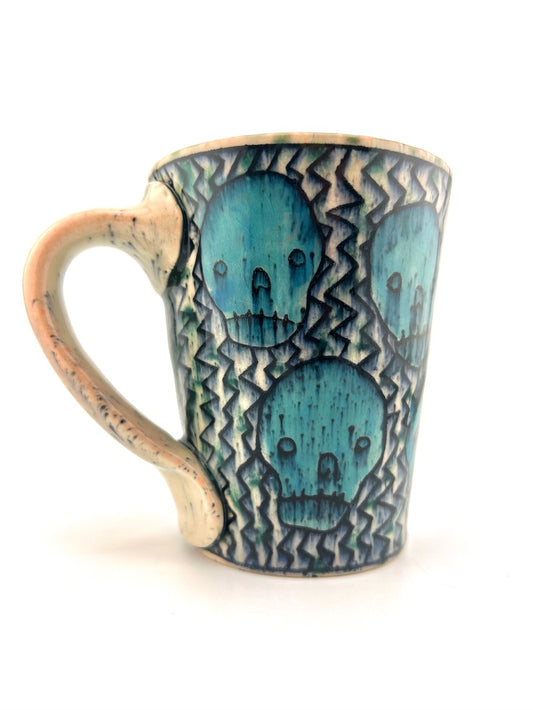 MUG 08