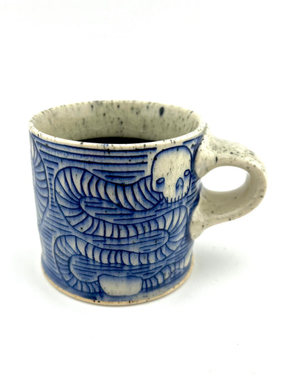MUG 38