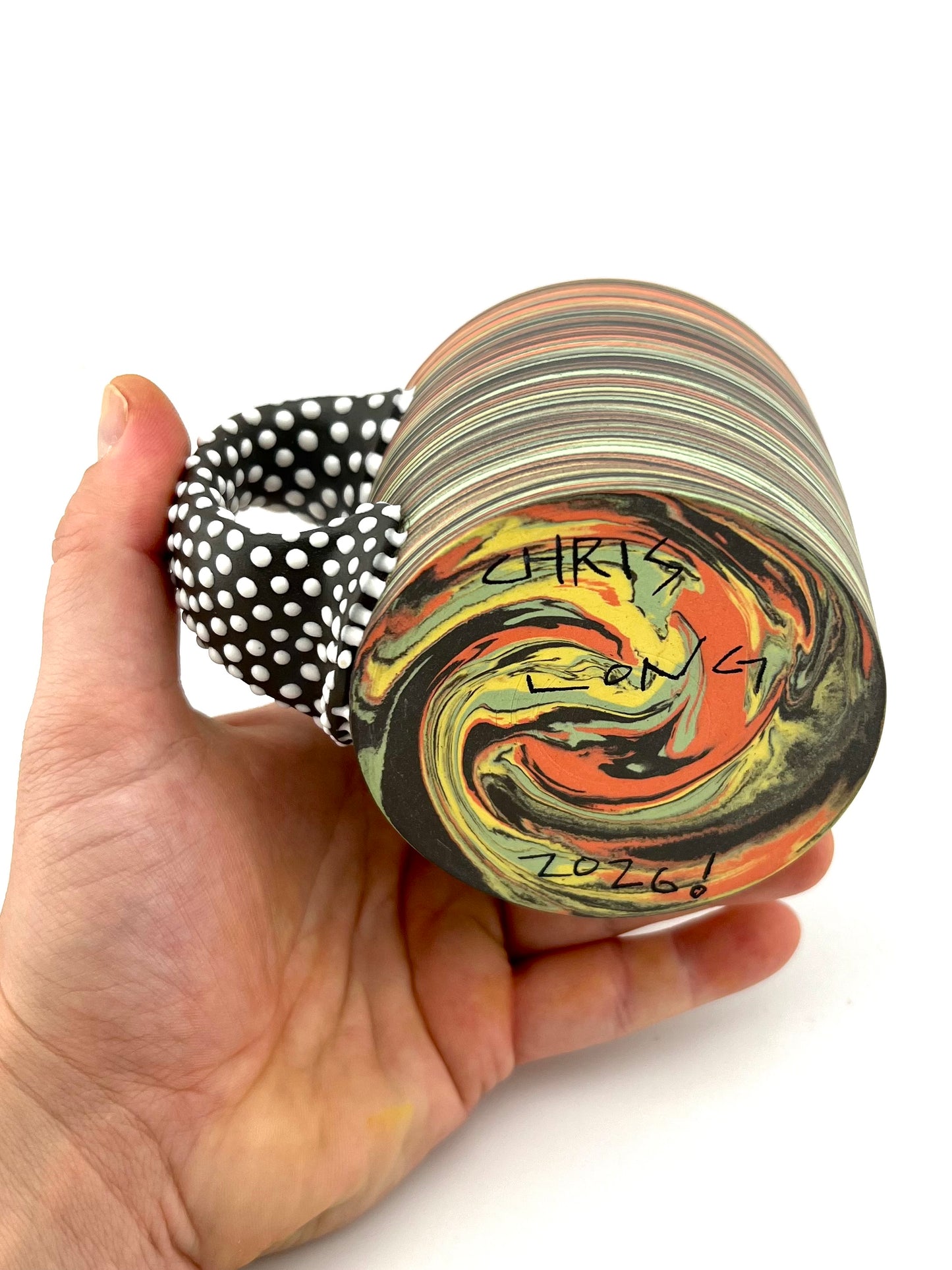 MUG 64