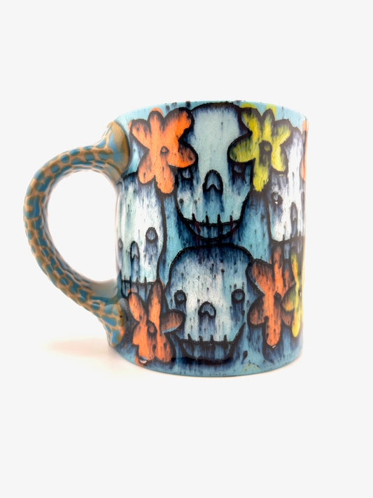 MUG 02