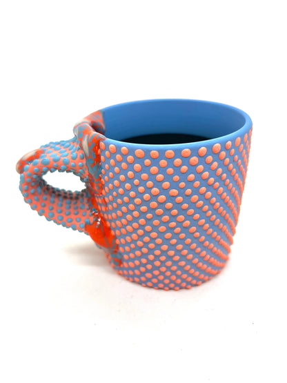 MUG 04