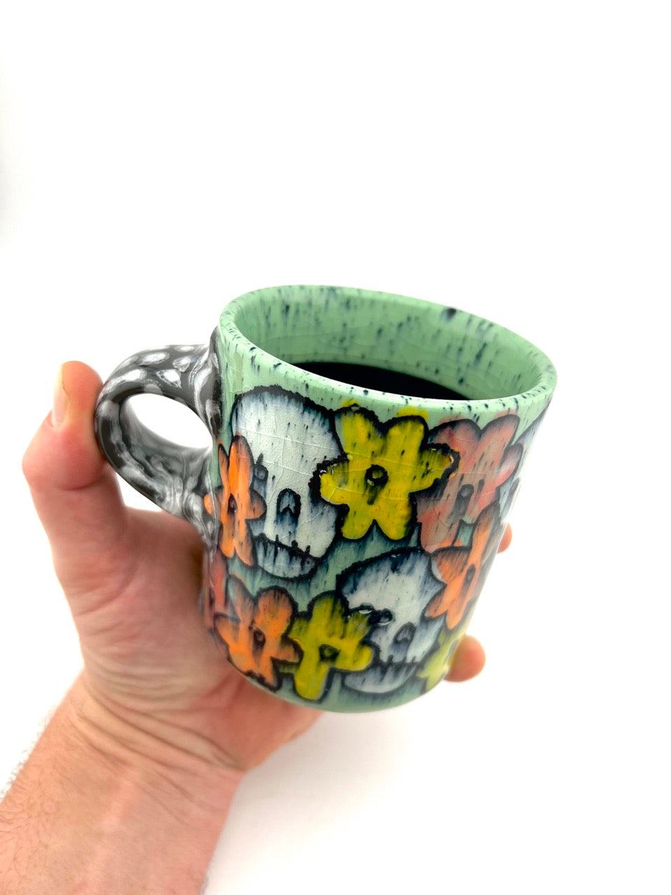 MUG 01