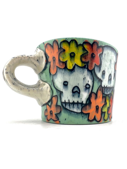MUG 07