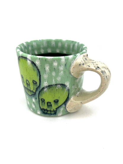 MUG 11