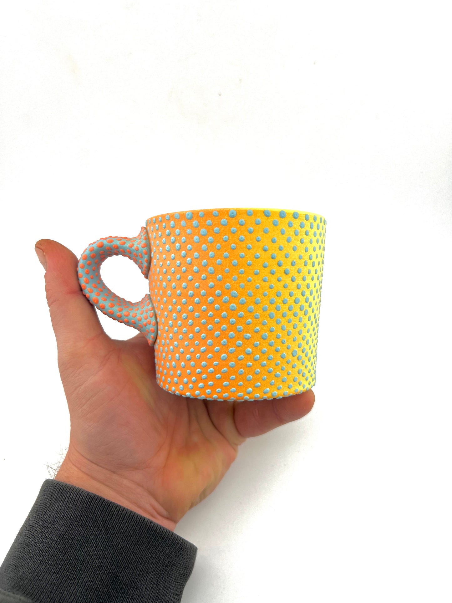 MUG 12
