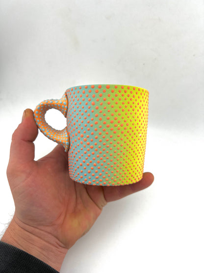 MUG 17